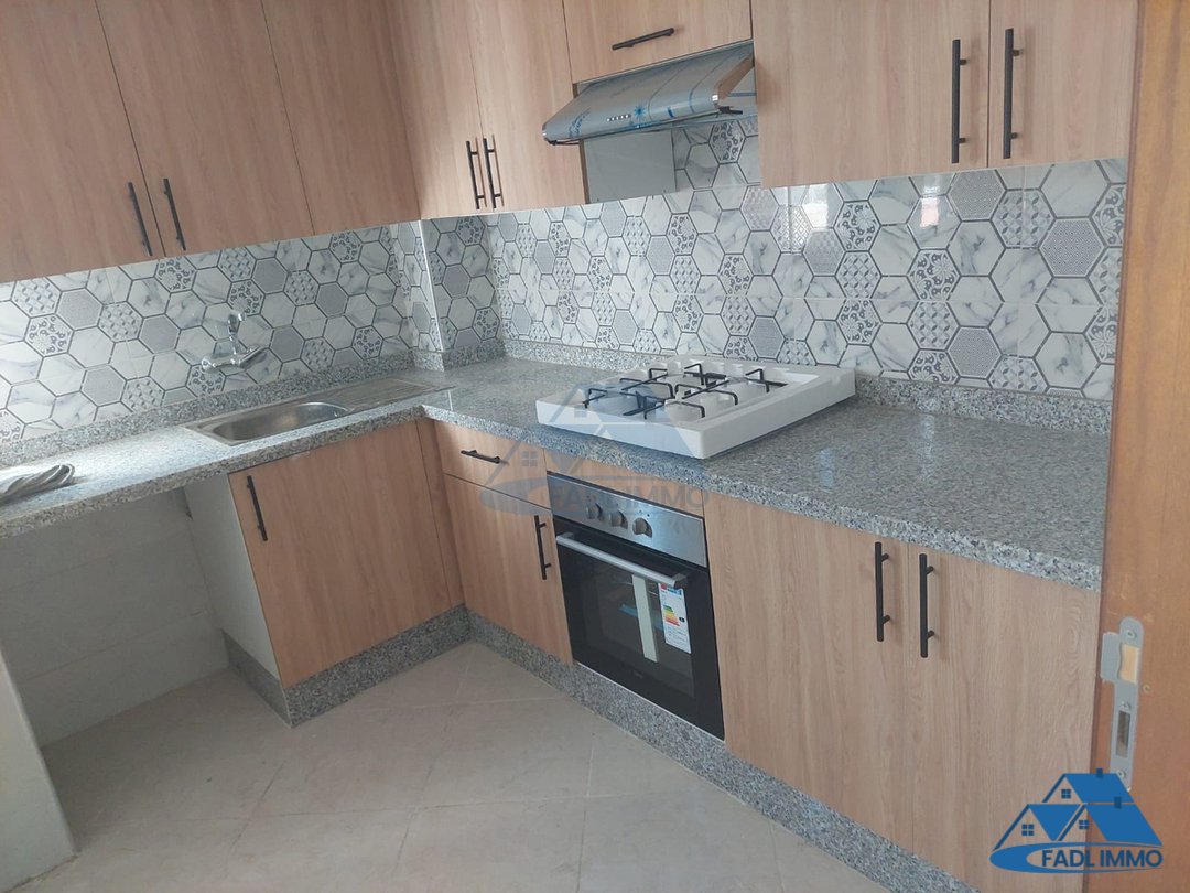 Alquilar Apartamento Fachada en el Centro de la Ciudad de Kénitra - Photo 10