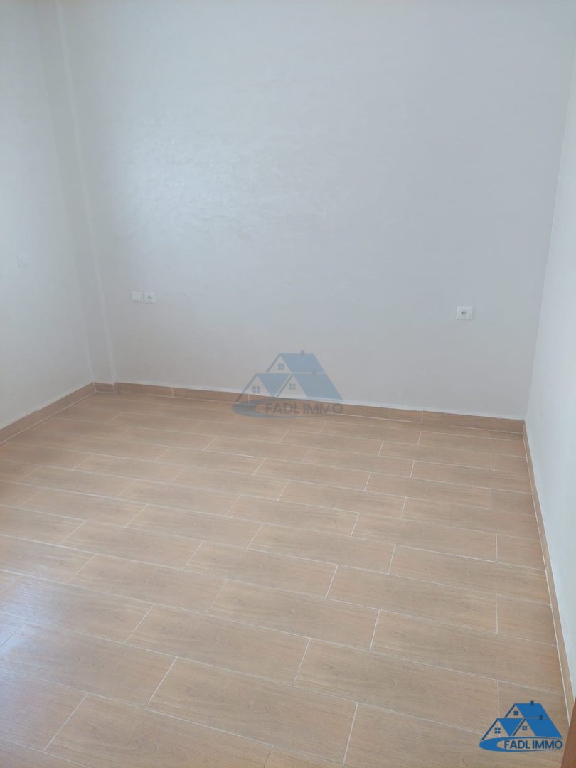 Alquilar Apartamento Fachada en el Centro de la Ciudad de Kénitra - Photo 5