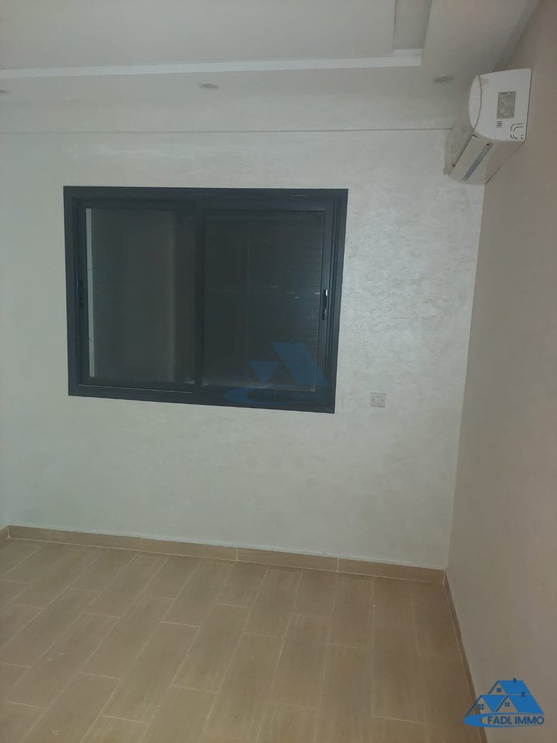 Alquilar Apartamento Fachada en el Centro de la Ciudad de Kénitra - Photo 8