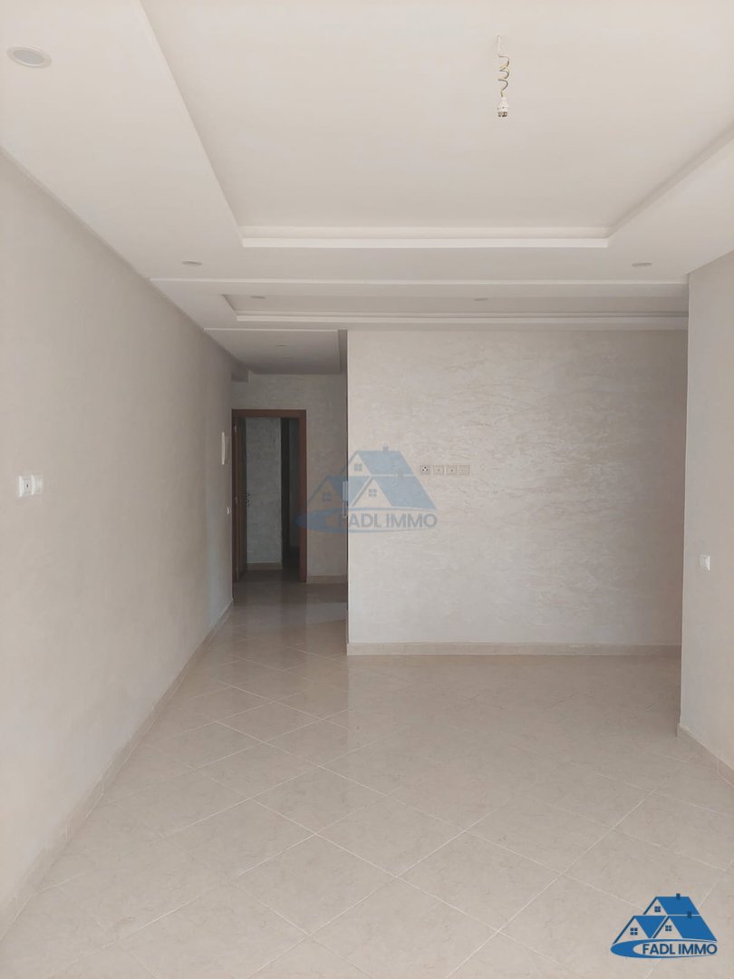 Alquilar Apartamento Fachada en el Centro de la Ciudad de Kénitra - Photo 3