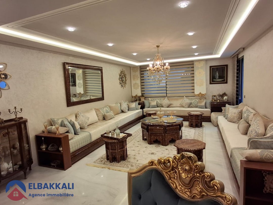 فيلا فسيحة فاخرة للإيجار - Photo 6