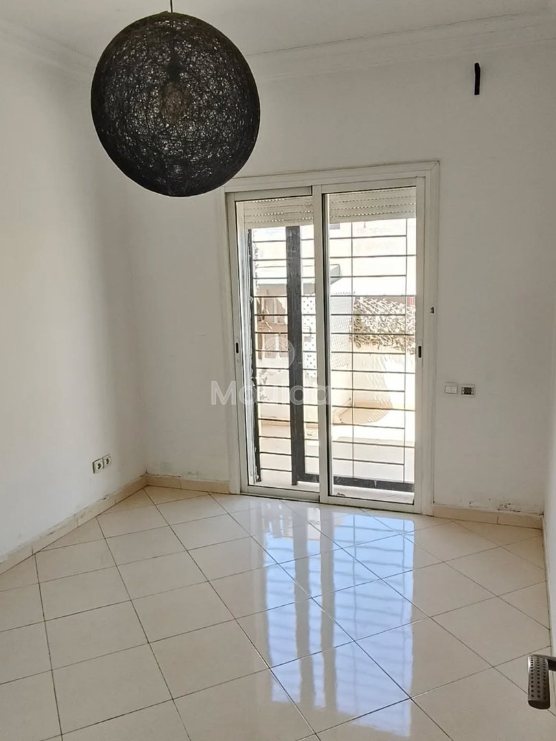 In Affitto: Appartamento Spazioso con 3 Camere a Kenitra - Val Fleury - Photo 5