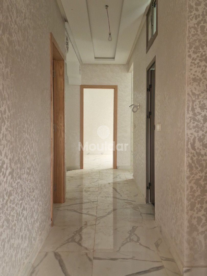 Spacious Apartment for Sale in Ksar el-Kebir - 94m² - Photo 5