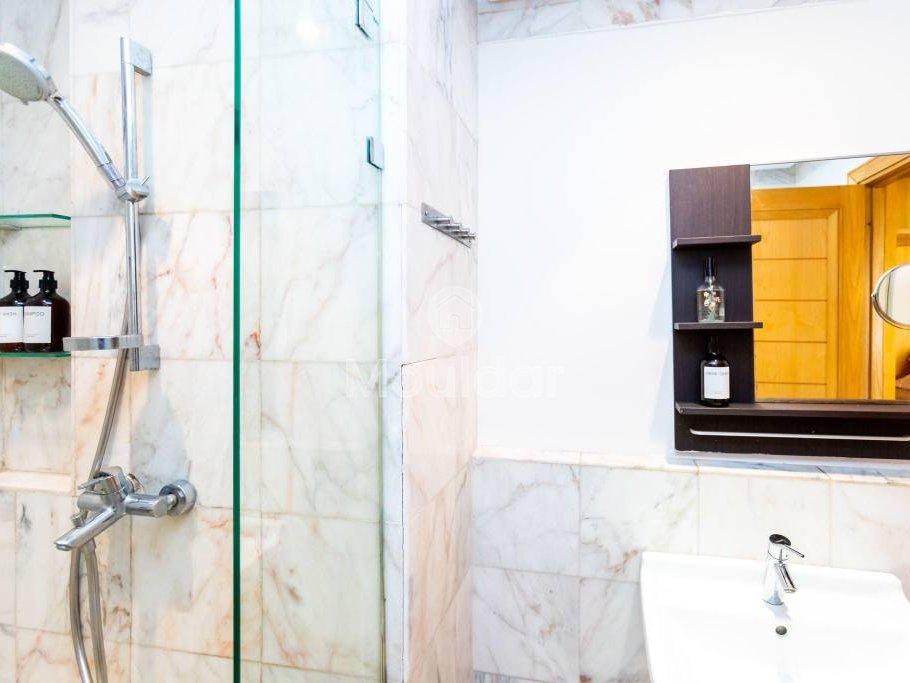 Splendido appartamento in affitto a Casablanca, California - Photo 24