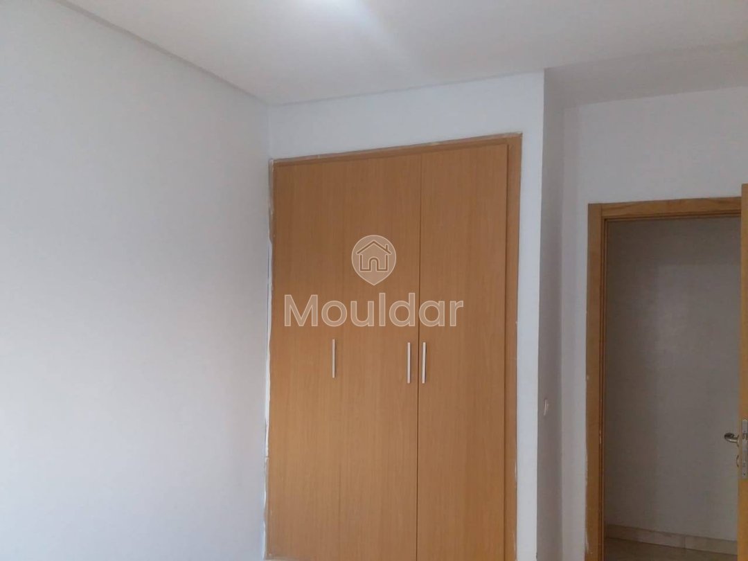 Charming Apartment for Sale in Mohammedia - 62m² - Photo 3