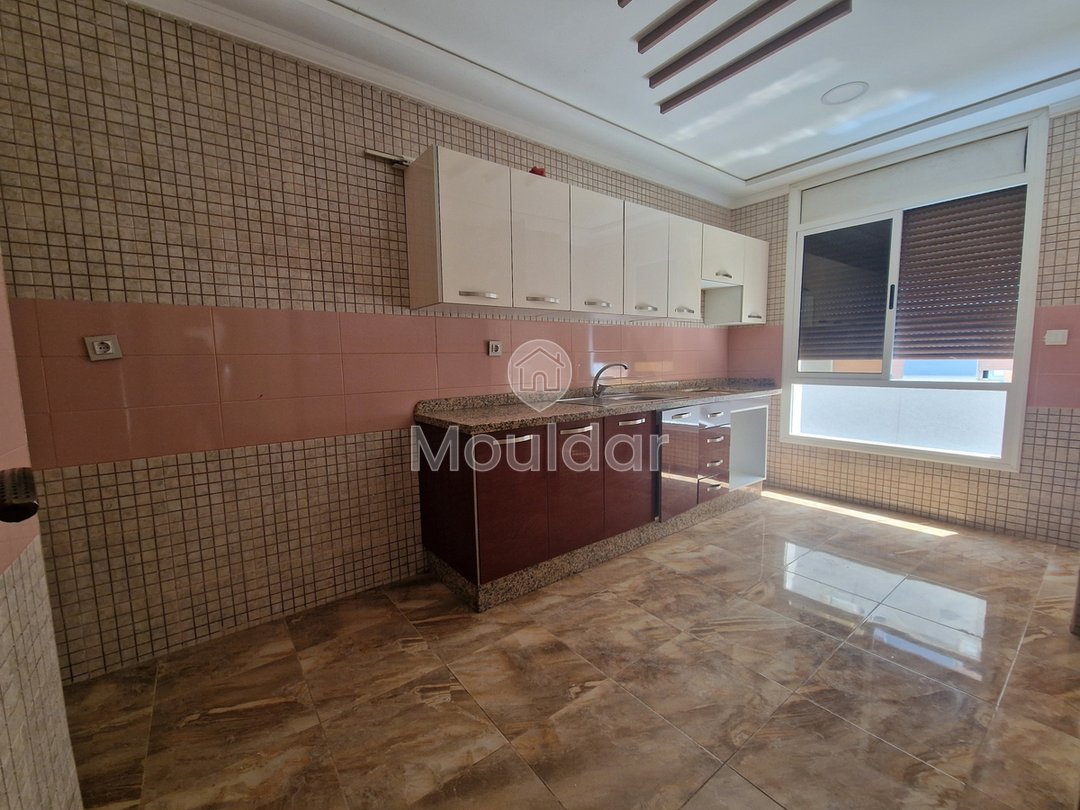 Larache'de Kiralık Daire: Konfor ve Alan - Photo 18