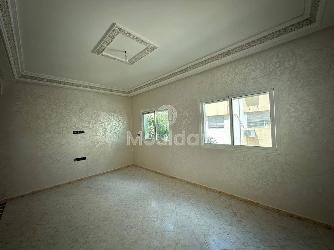 Bel Appartement à Vendre à Fès - 3 Chambres Spacieuses - Photo 1