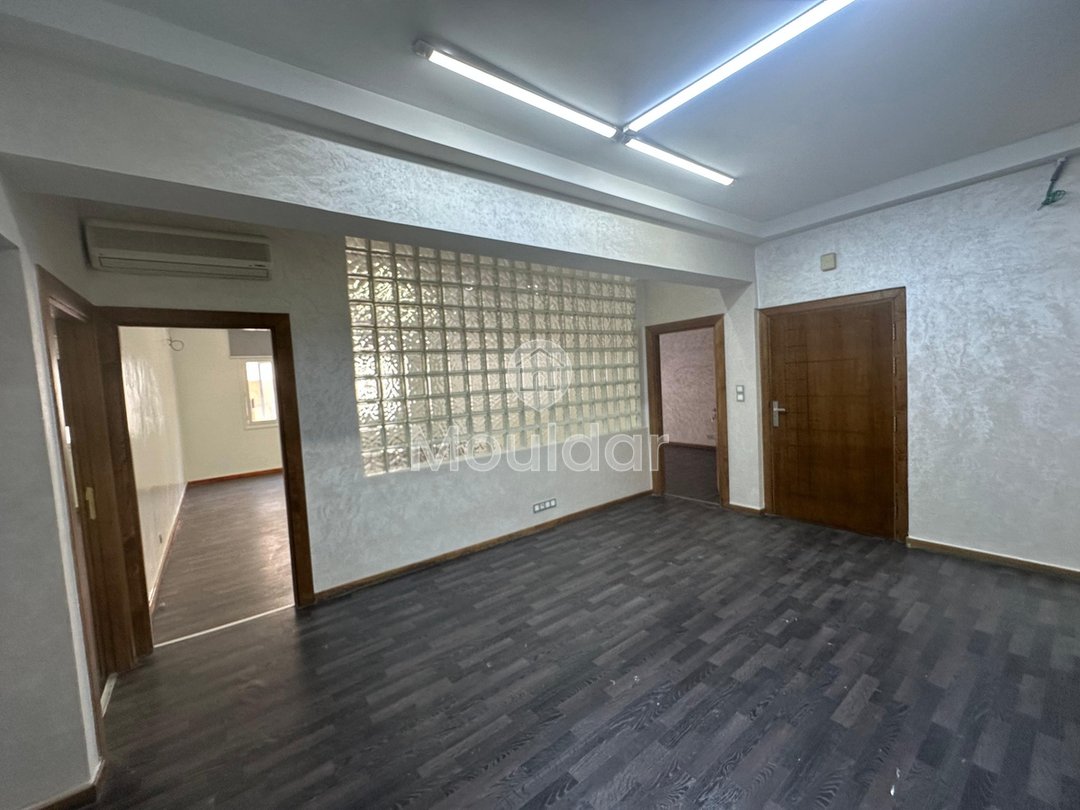 Escritório à venda: Espaço Privilegiado em Casablanca - Les Princesses - Photo 1