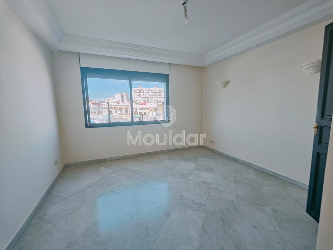 Spacious Apartment for Sale in Casablanca - 3 Bedrooms, 190m² - Photo 3