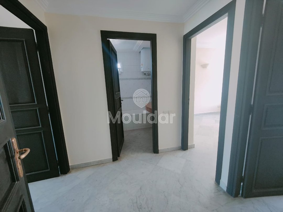 Spacious Apartment for Sale in Casablanca - 3 Bedrooms, 190m² - Photo 7