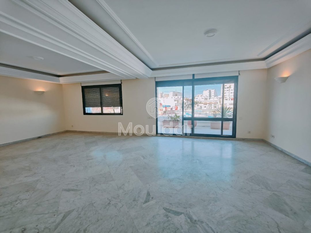 Spacious Apartment for Sale in Casablanca - 3 Bedrooms, 190m² - Photo 2