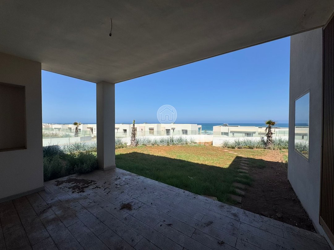 Villa Spacieuse à Dar Bouazza : 4 Chambres à Vendre - Photo 9