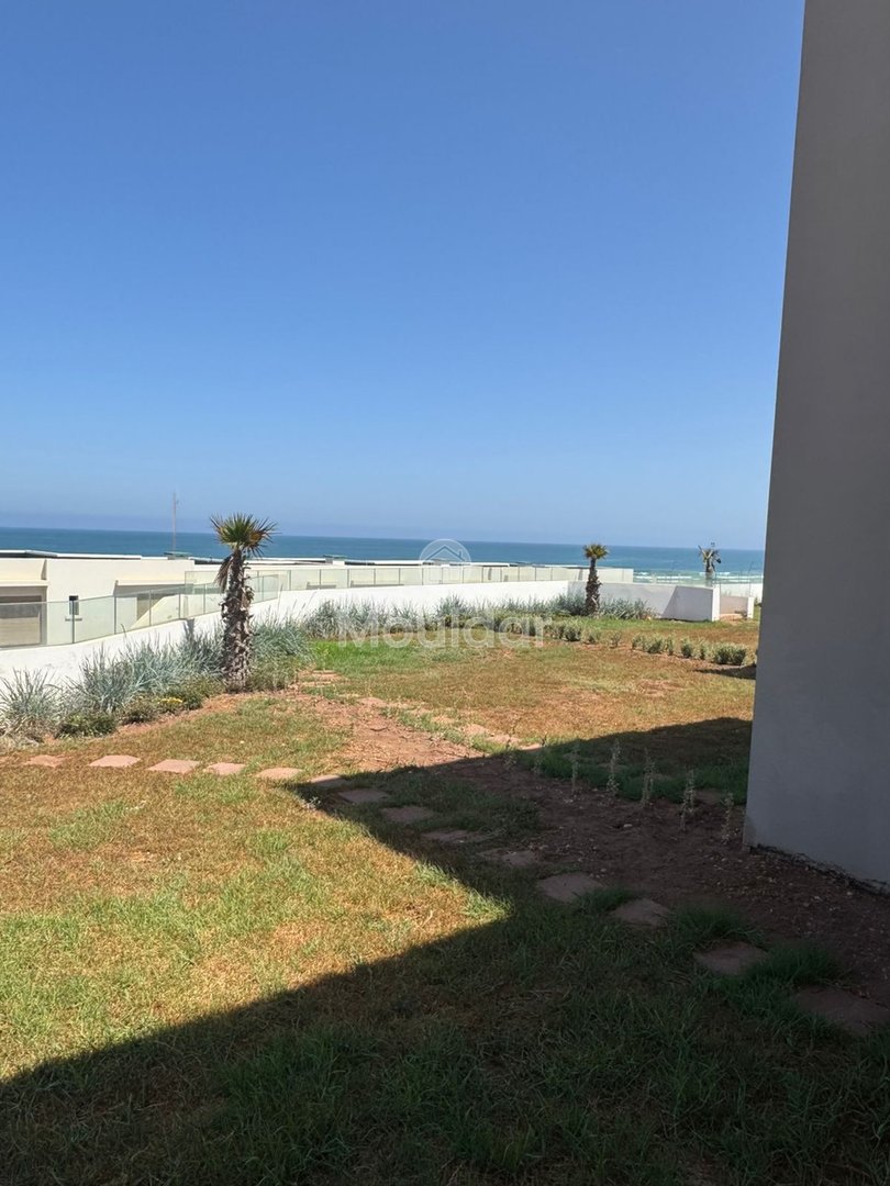 Villa Spacieuse à Dar Bouazza : 4 Chambres à Vendre - Photo 5