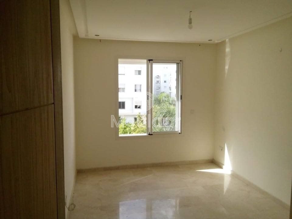 Casablanca, Sidi Maarouf'ta modern daire kiralık - Photo 1