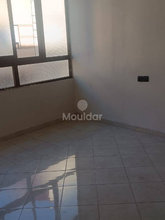 In affitto: Appartamento con 2 camere a Sidi Maarouf, Casablanca - Photo 3