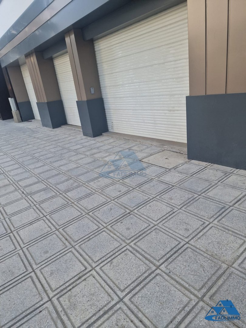 SAROUT STORE 41 M2 FOR SALE IN KHABAZAT KENITRA - Photo 1