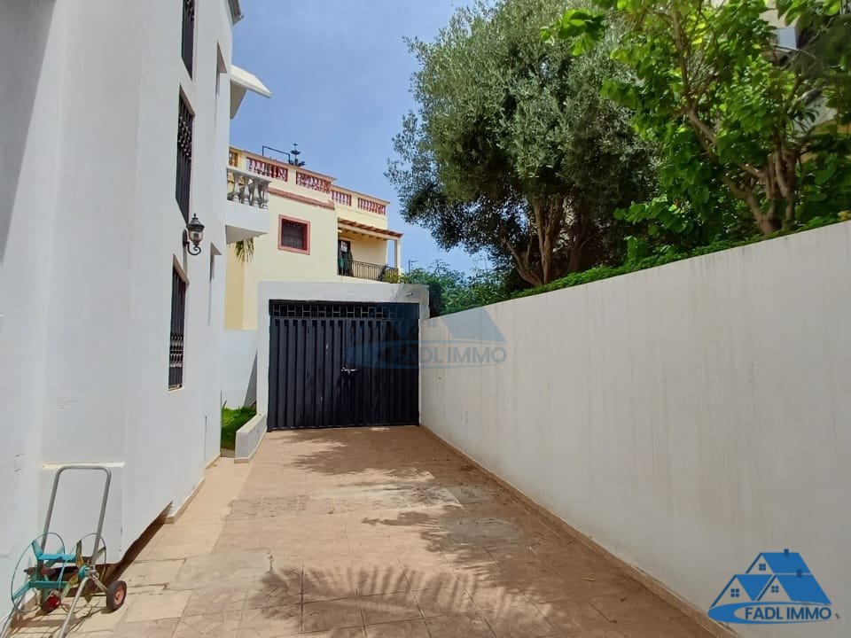 VENTA VILLA DE 250 M2 EN HARHOURA TEMARA - Photo 8