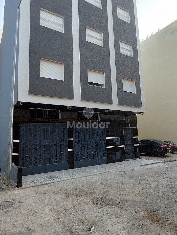 منزل واسع للبيع في طنجة - 12 غرفة نوم، 4 طوابق - Photo 1