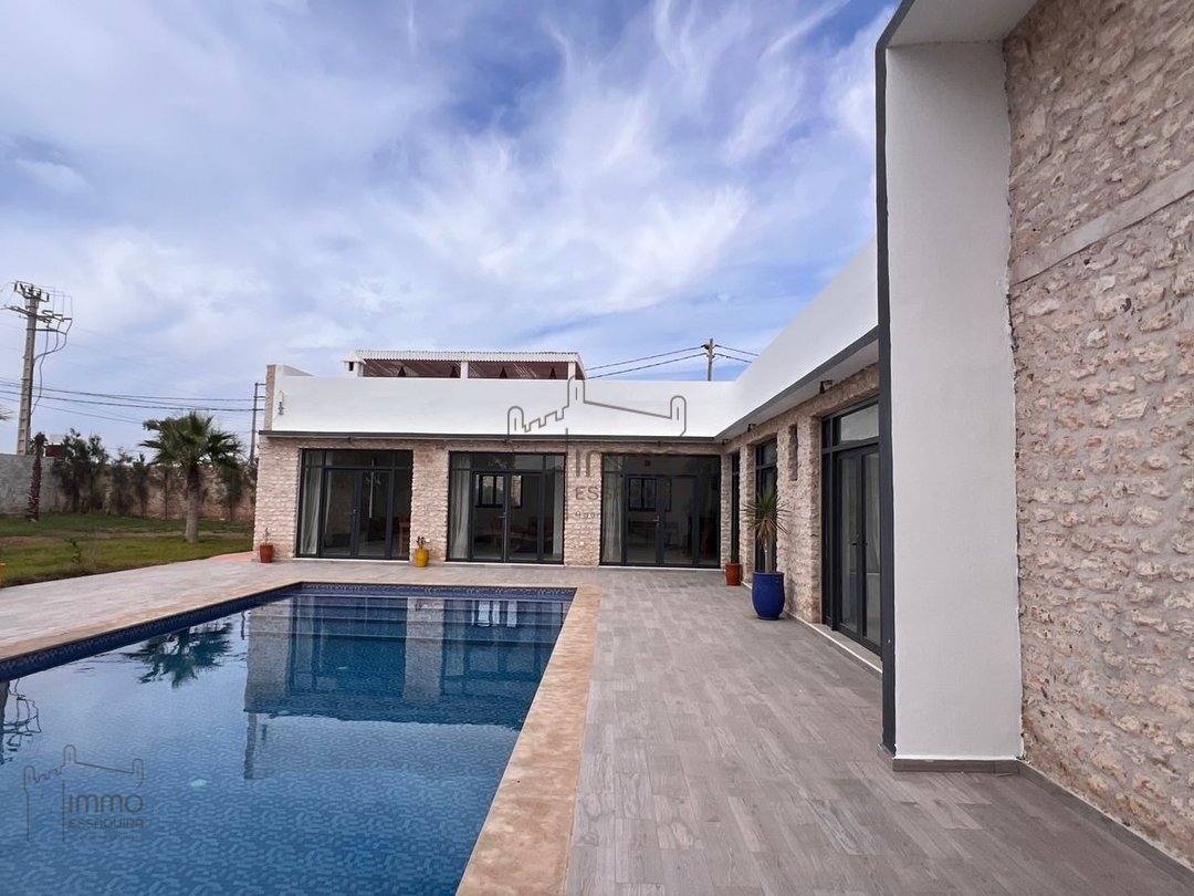Villa de Luxe à Essaouira : Élégance et Espace à Vendre - Photo 1