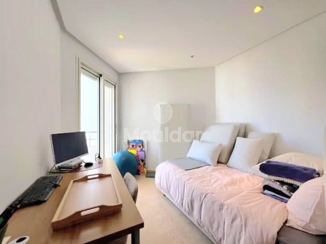 Racine'in kalbinde, 3 odalı muhteşem bir daire kiralık - Photo 2