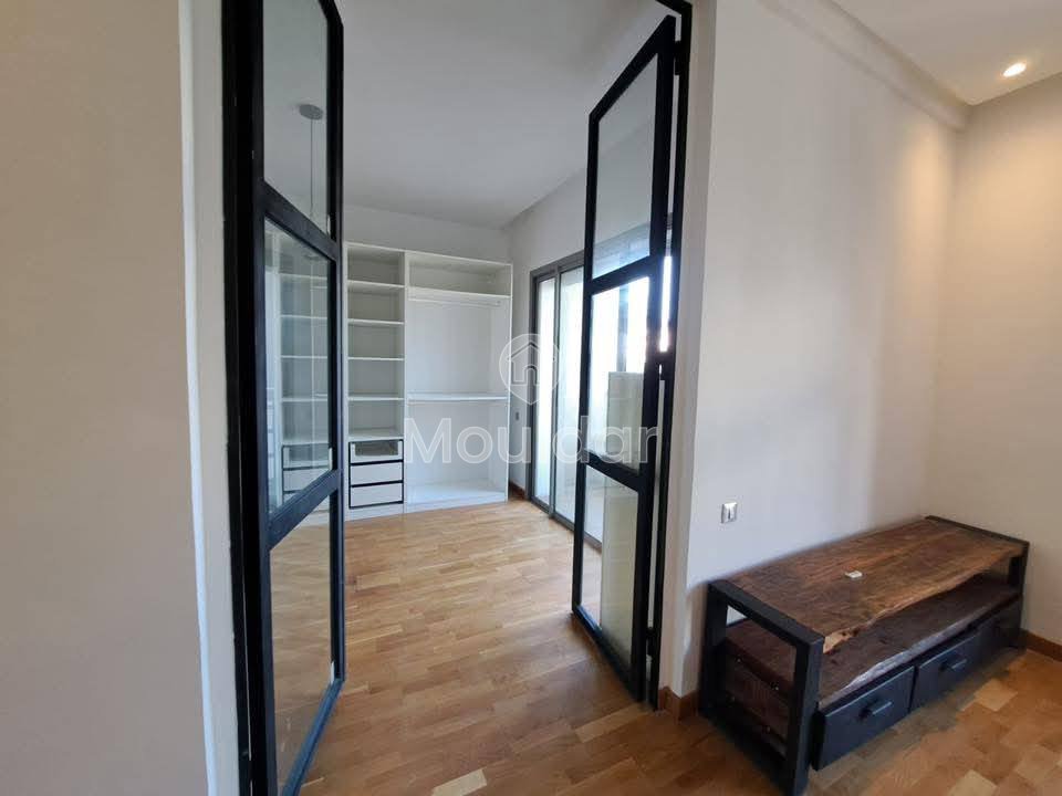 فيلا مودرن للايجار في أنفا، الدار البيضاء: فخامة وراحة - Photo 2