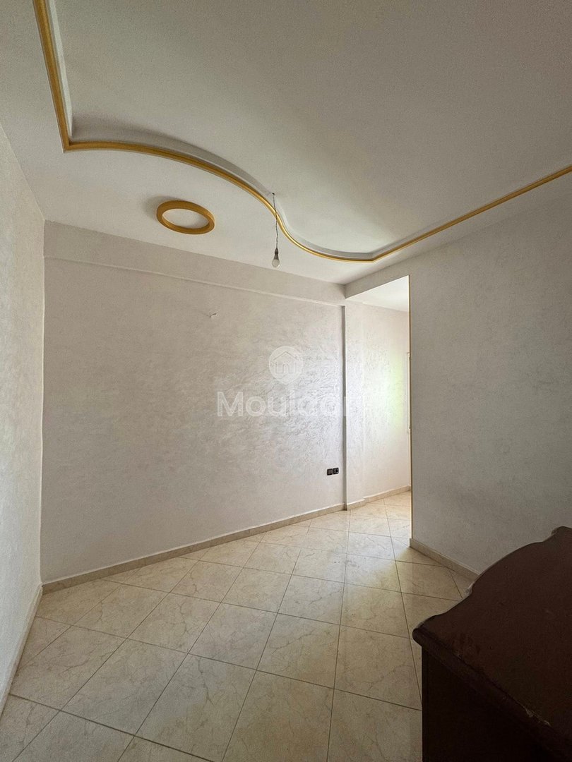 Superbe Appartement à Vendre à Fès - 3 Chambres avec Balcon - Photo 4