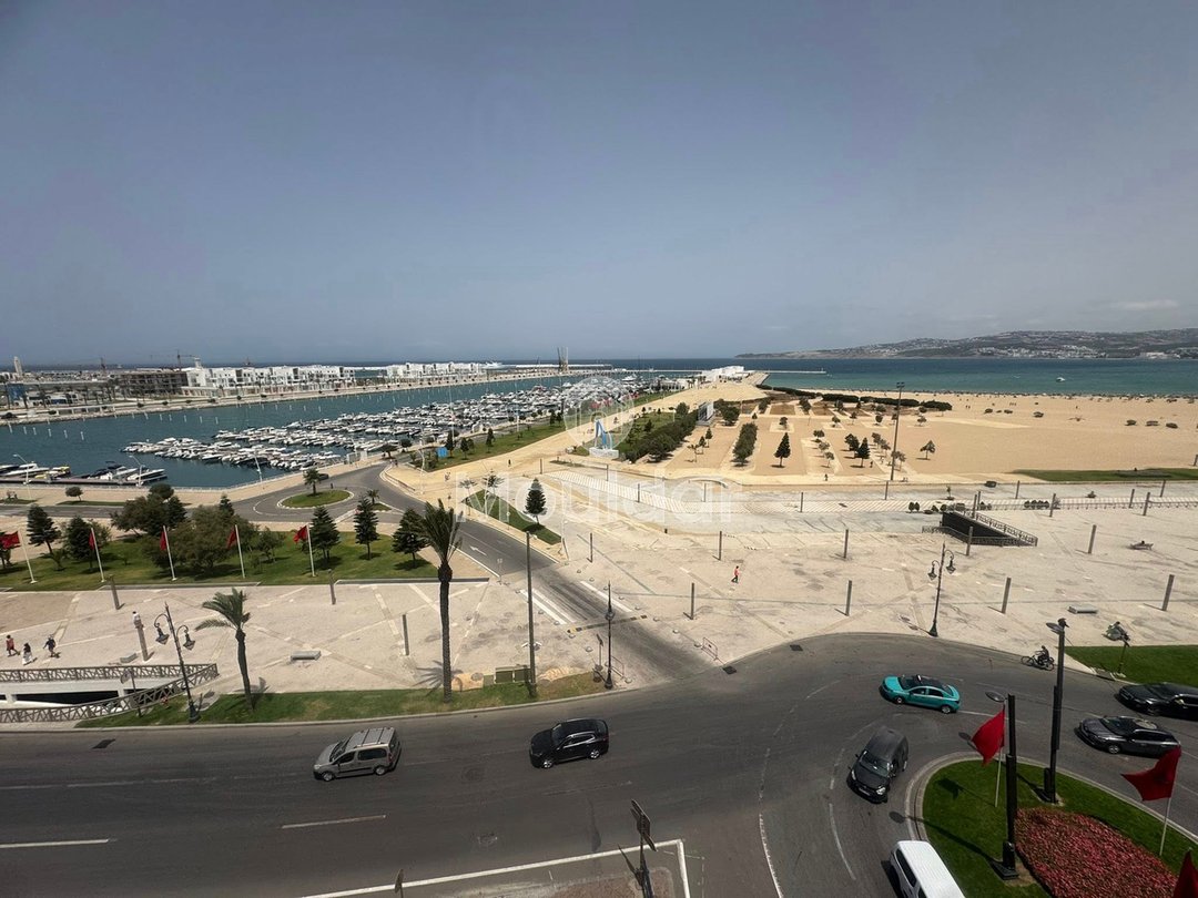 شقة للإيجار في طنجة: 3 غرف نوم، 219 متر مربع من الراحة - Photo 10