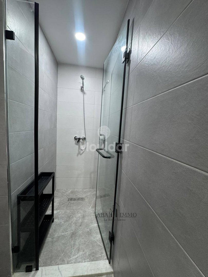 ABA IMMO
À Louer : Hübsches möbliertes Studio in Casablanca Finance City
- Typ : Möbliertes Studio
- Lage : Casablanca Finance City
- Dauer : Langfristige Vermietung - Photo 10