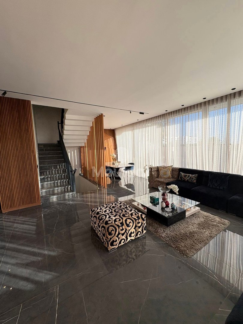 Élégante Villa à Vendre à Dar Bouazza - 4 Chambres Spacieuses - Photo 1