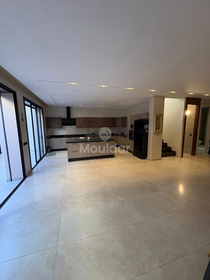 Élégante Villa à Vendre à Dar Bouazza - 4 Chambres Spacieuses - Photo 16