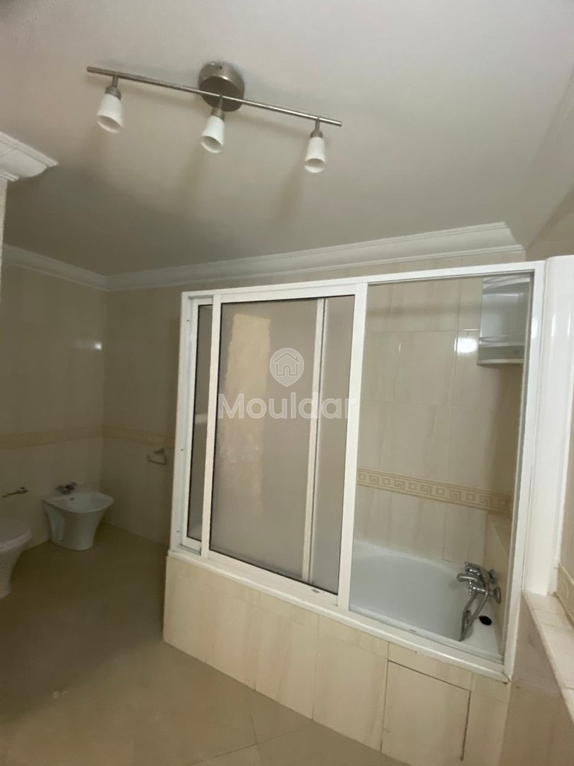 Appartamento in affitto a Tanger Iberie: 3 camere, ascensore - Photo 8