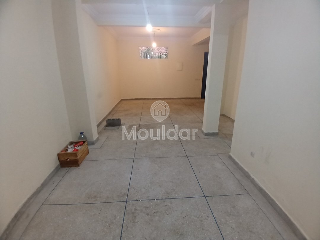 Affitto Commerciale a Marrakech: 65m² in Hay Izdihar - Photo 3