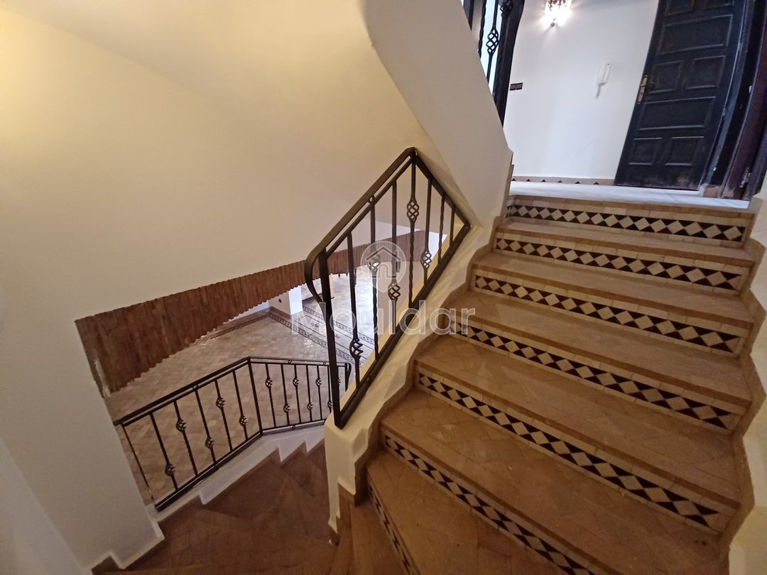 Villa Spacieuse à Marrakech : 4 Chambres, 240m² à Saisir - Photo 19