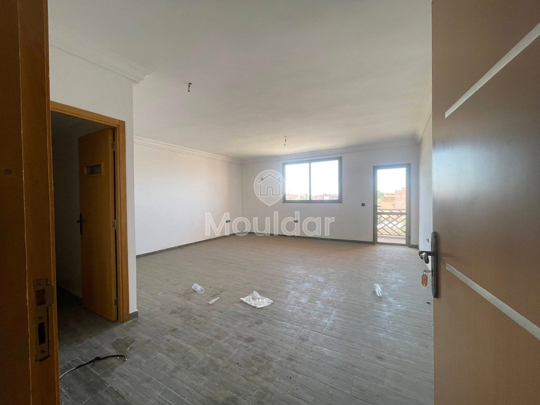 مكتب بمساحة ٤٥م² للإيجار في جليز، مراكش - الطابق الخامس - Photo 1