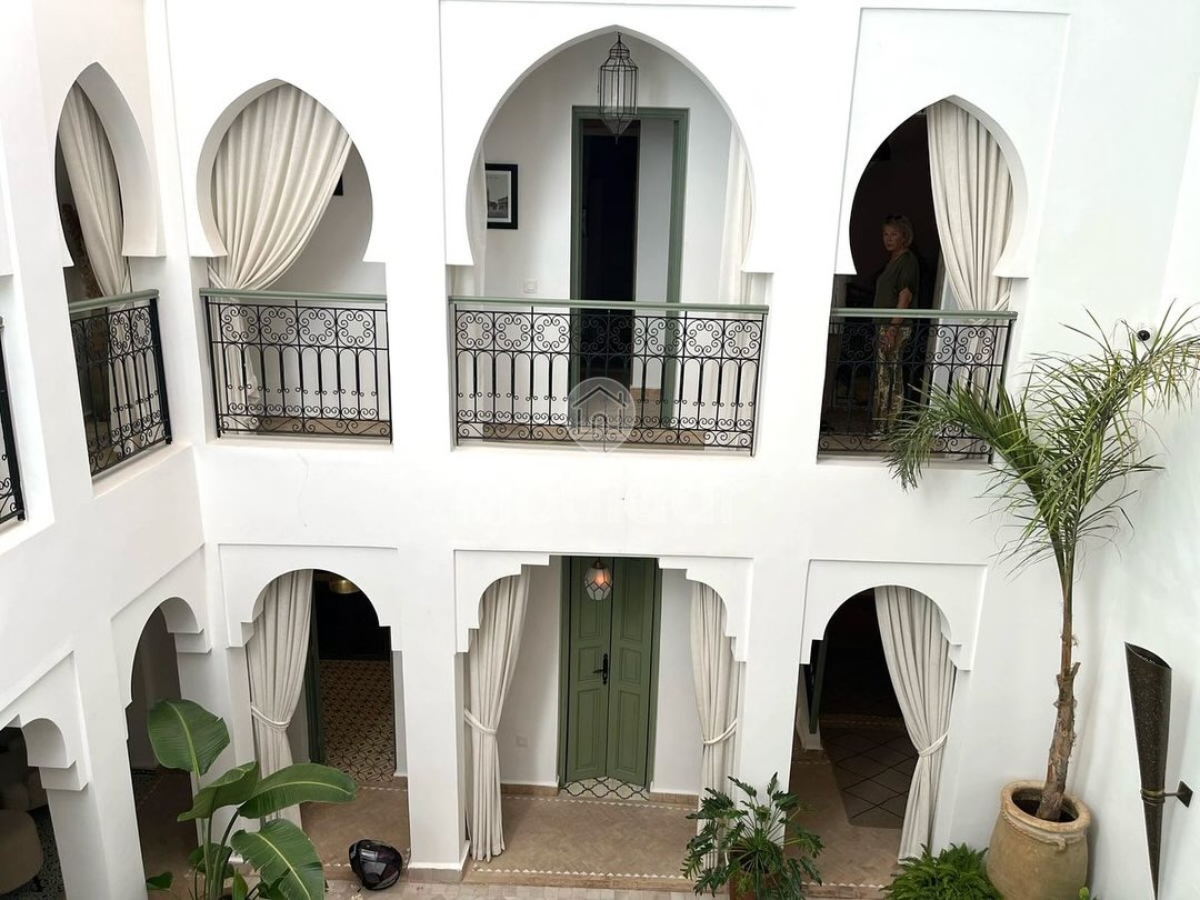 Riad excecional à venda: 7 quartos no coração de Marrakech - Photo 1
