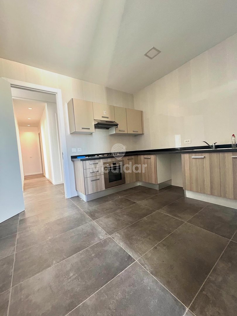 Apartament do wynajęcia w Dar Bouazza: komfort i prywatność - Photo 10