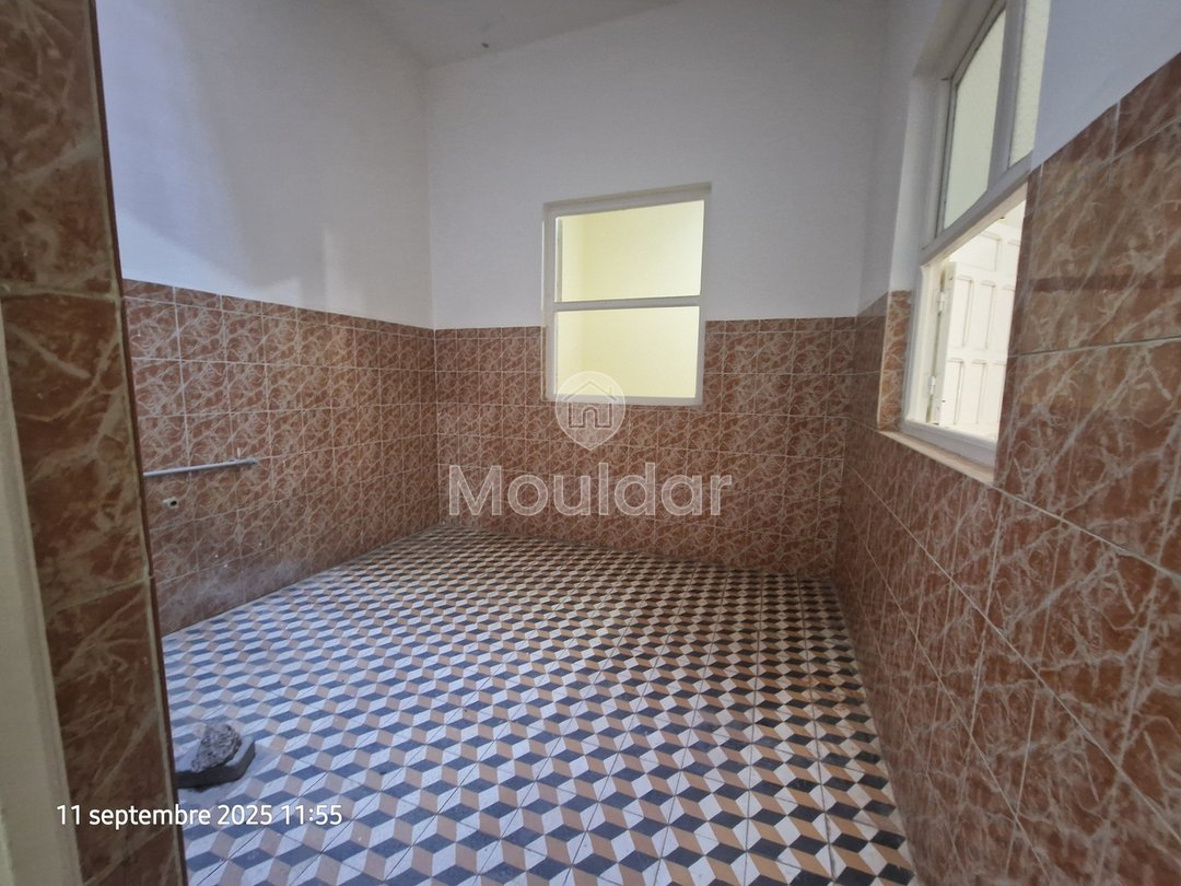 بيت للبيع في القصر الكبير: مساحة وراحة مضمونة - Photo 2