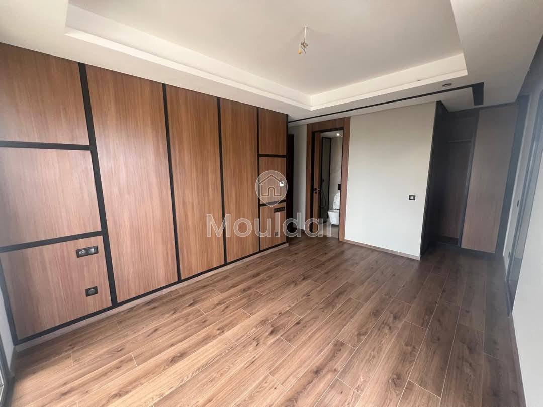 للإيجار: شقة حديثة 2 غرفة نوم في كازابلانكا مدينة المال - Photo 2