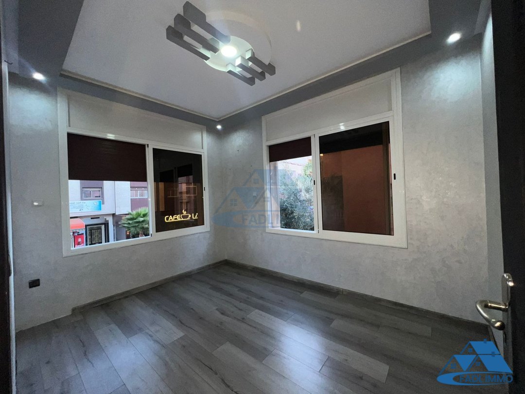 Großzügiges Haus zum Verkauf in Ouled Oujih, Kenitra - Photo 1