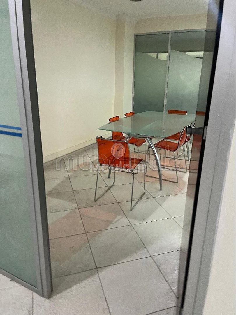 مكتب حديث للإيجار في كازابلانكا - rاسين - 150م² - Photo 4