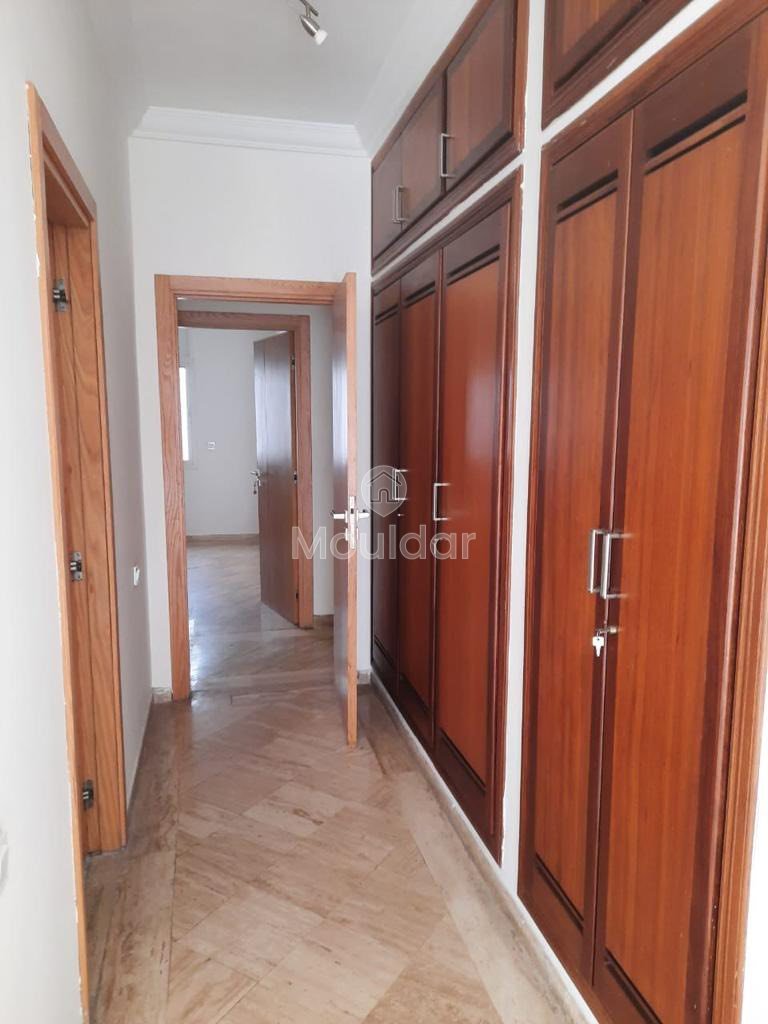 Stunning Apartment for Sale in Casablanca - 3 Bedrooms - Photo 3