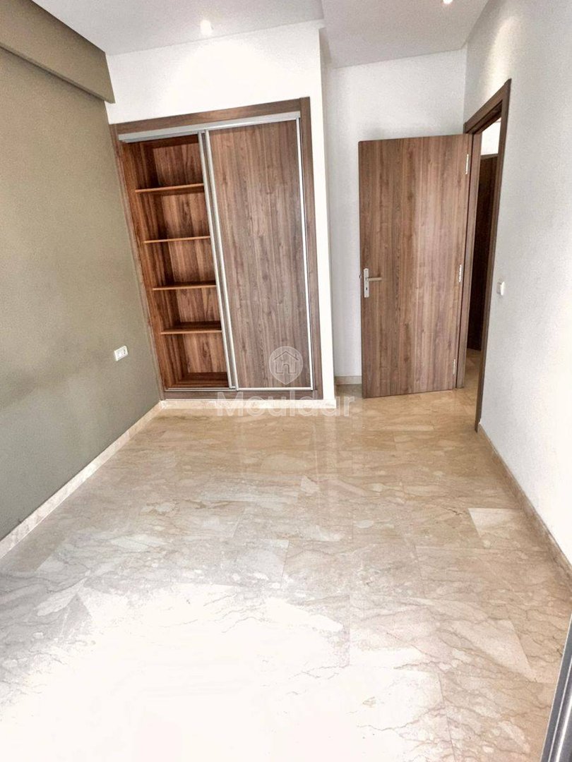 Abdou Chakir
Studio zur Miete in Casablanca - Beliebtes Hospitalviertel - Photo 3