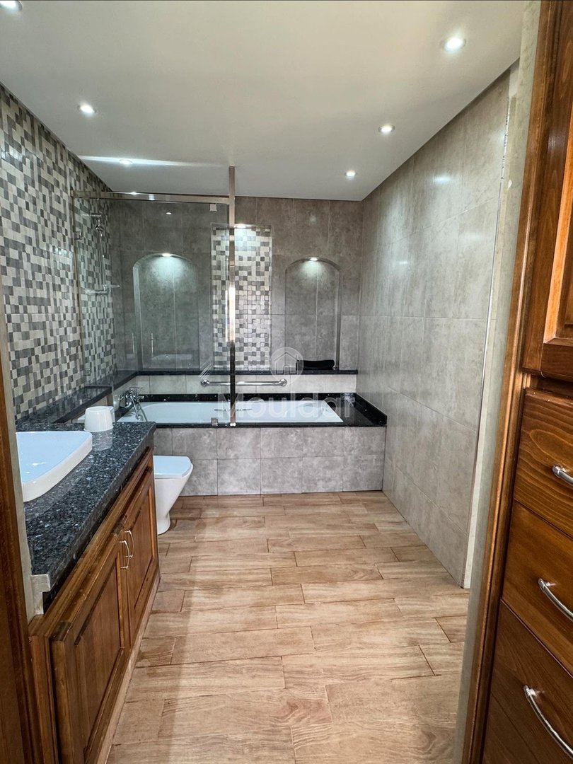 فيلا أحلام للإيجار في دار بوعزة: مساحة وراحة - Photo 16