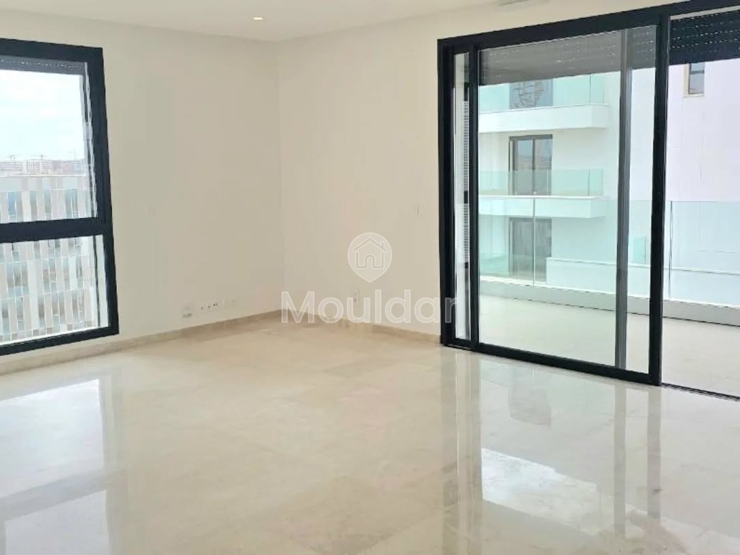 شقة جميلة للإيجار في مدينة الدار البيضاء - 110م² - Photo 3