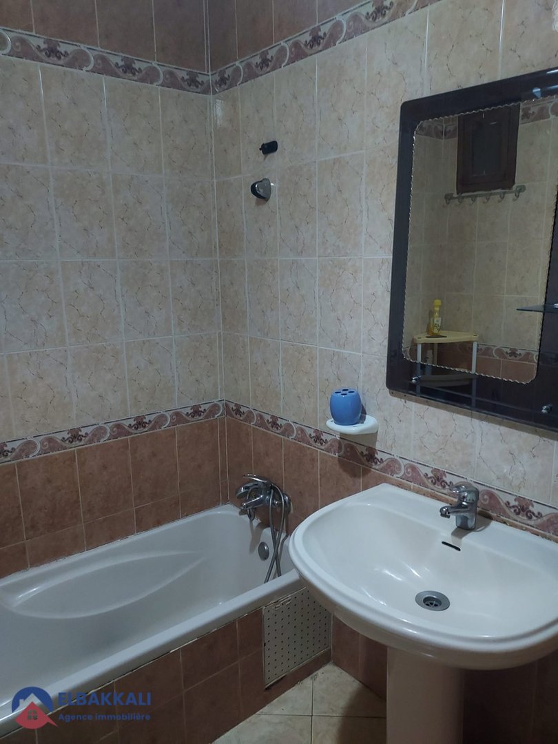 شقة فسيحة بمساحة 198م² في طنجة - Photo 15