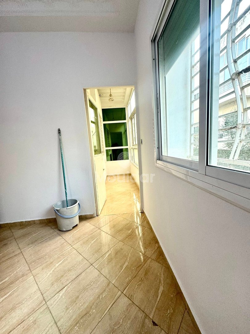 In vendita: Appartamento luminoso con 3 camere a Fez, 94 m² - Photo 7