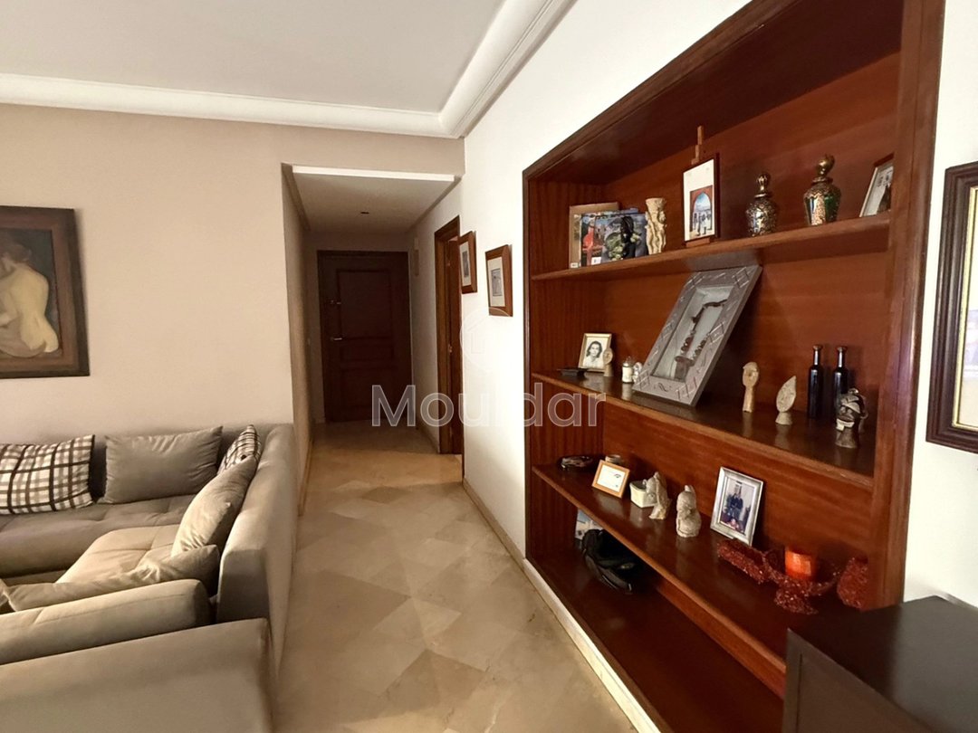 Beautiful 3-Bedroom Apartment for Sale in Casablanca - Racine - Photo 4