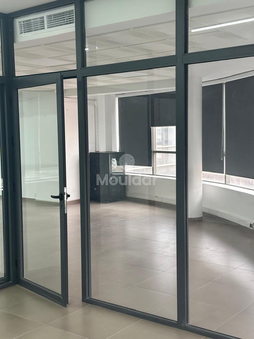 Kiralık ofis Casablanca'da: 130 m² 5. katta - Photo 1