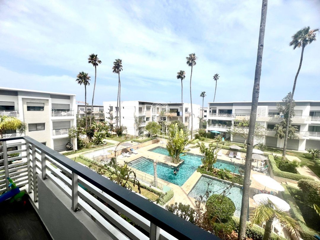 Apartment for Sale in Dar Bouazza: Comfort and Space - Photo 12