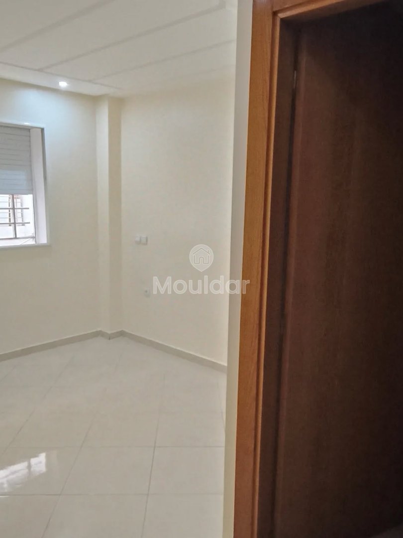 Ζεστό διαμέρισμα προς πώληση στην καρδιά της Κένιτρα - 60 m² - Photo 3